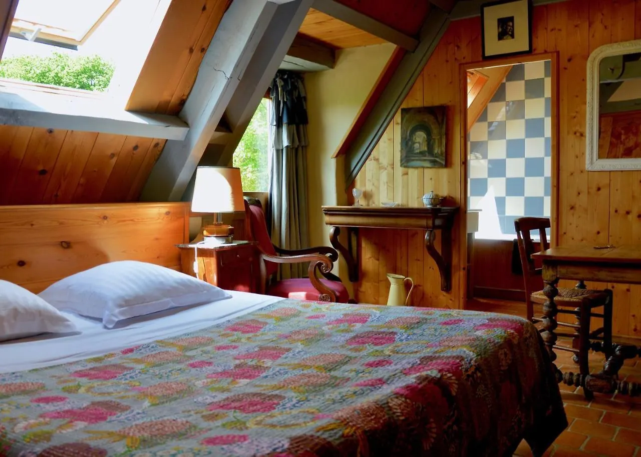 Hotel La Grange de Coatélan à Plougonven